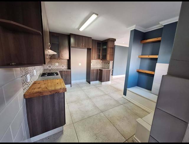 3 BEDROOM HOUSE FOR SALE IN MONTE CHRISTO